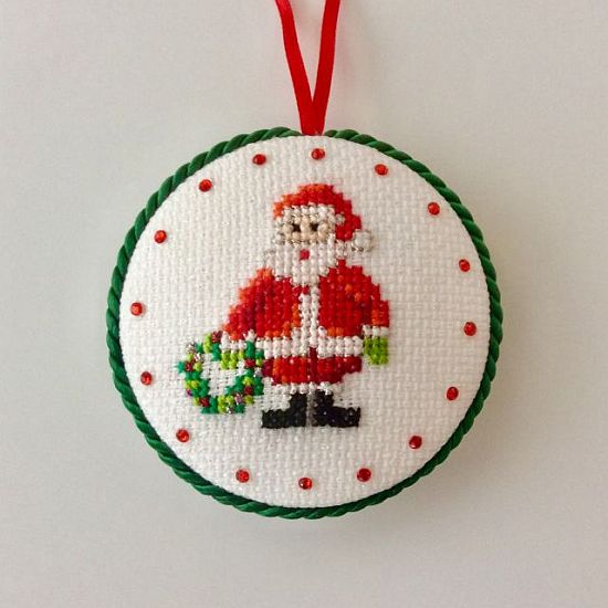 Halina: Świąteczne zawieszki robione haftem krzyżykowym