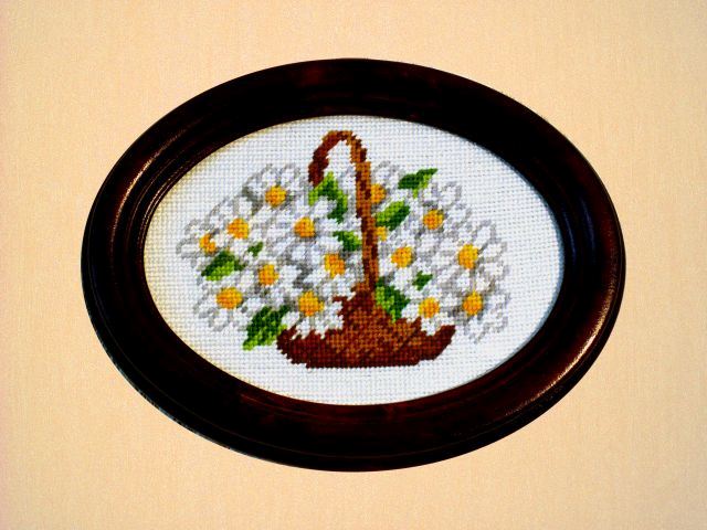 Maria: haftowane obrazy: kwiaty